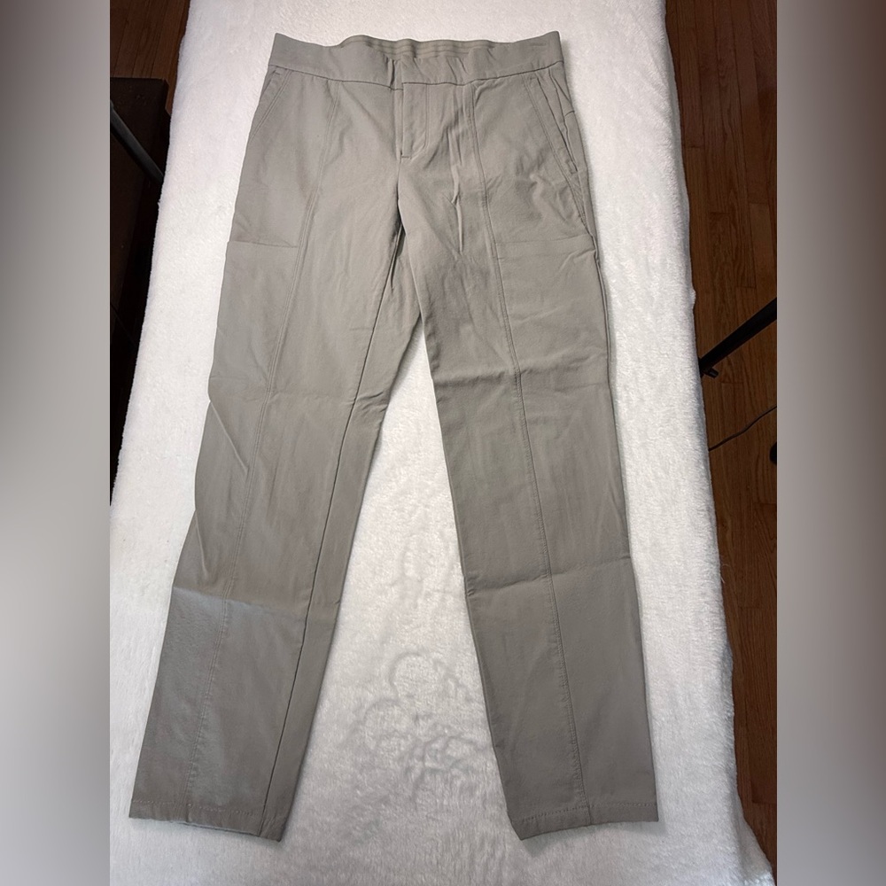 Athleta Women's Light Gray Wander Stash Skinny Pants
